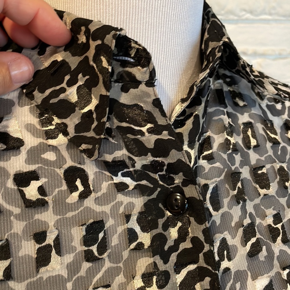 Blouse - Picture 3 of 6